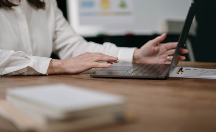 lady_working_on_computer_1